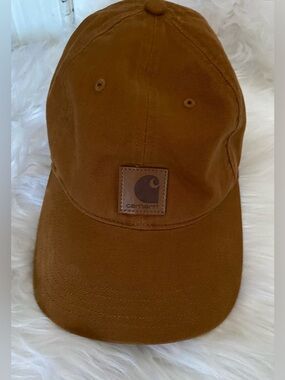 Carhartt Canvas Dad Cap in Rust Brown with logo Patch